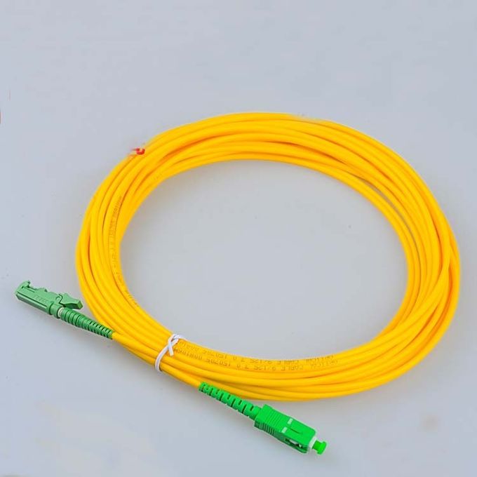 FTTH E2000 APC - SC / APC Fiber Optik Yama Kablosu, Tek Modlu Tek Yönlü Kablo