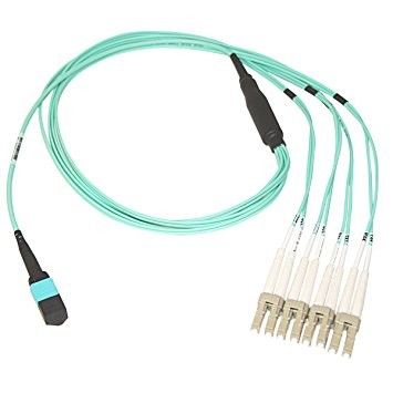 Tek Modlu MTP MPO Patch Cord OM3 8 Çekirdek 10g Fiber Optik Kablo PVC Kılıf