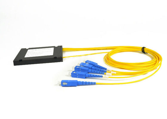Çin FTT X Dağıtımlarında Ses Fiber Optik PLC Splitter SC / UPC Bağlayıcı 1x4 Plc Splitter Tedarikçi