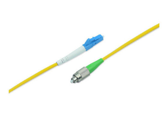 Çin Corning G657 Fiber Optik Yama Kablosu Kablo Özelleştirilmiş Uzunluk Düşük Ekleme Kaybı Tedarikçi