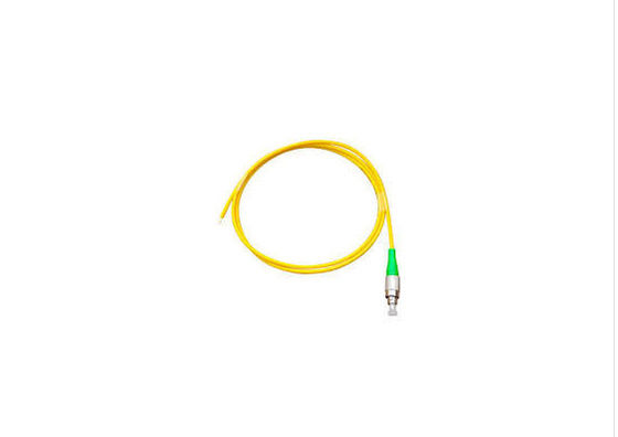 Çin FC / APC Simpleks Fiber Optik Pigtail G652D öncül Tesisatlar İçin 2.0mm Boyutu Tedarikçi