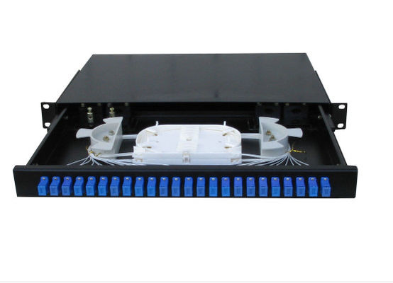 Çin SC Simplex 1U 19 inç Fusion Çoğaltıcı Patch Panel 24 Portlu Siyah Renkli Suya Dayanıklı Tedarikçi